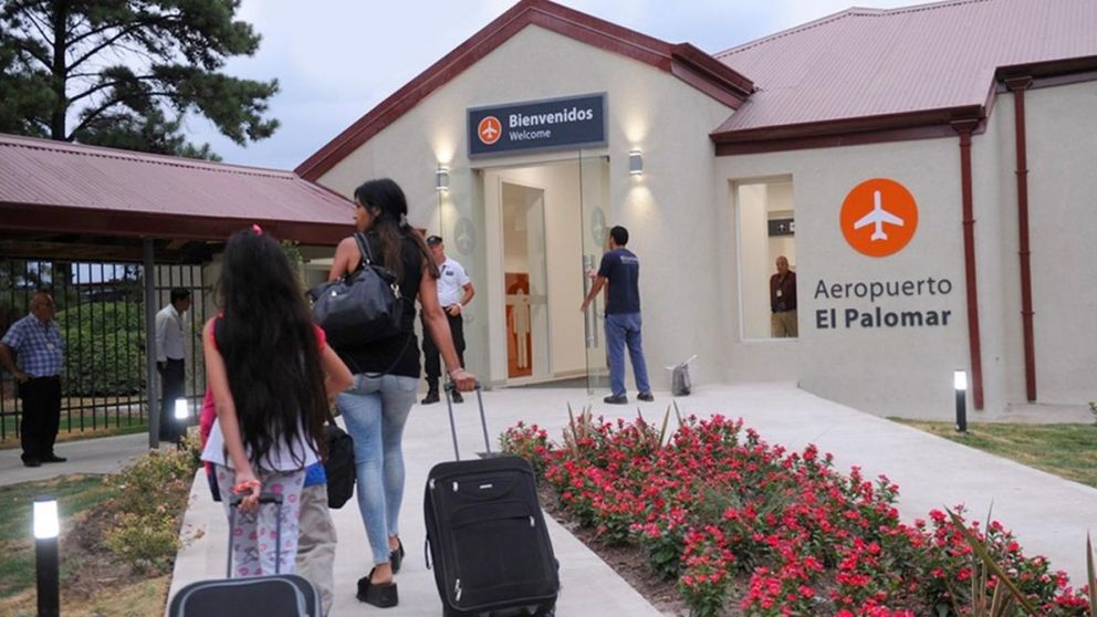 Cierran el aeropuerto de El Palomar.