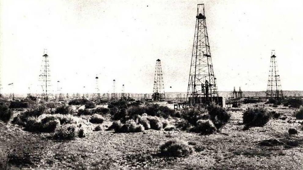 Petróleo, mineral que encontramos en nuestra vasta patagonia.