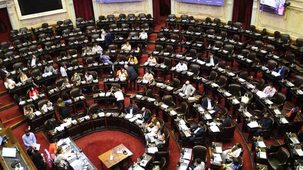 Un plenario de cuatro comisiones de la Cámara de Diputados emitió dictamen de mayoría a favor de la aprobación de la Interrupción Voluntaria del Embarazo (Télam).