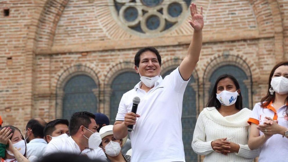 Andrés Arauz recibió el apoyo del presidente argentino Alberto Fernández y la vicepresidenta Cristina Kirchner.