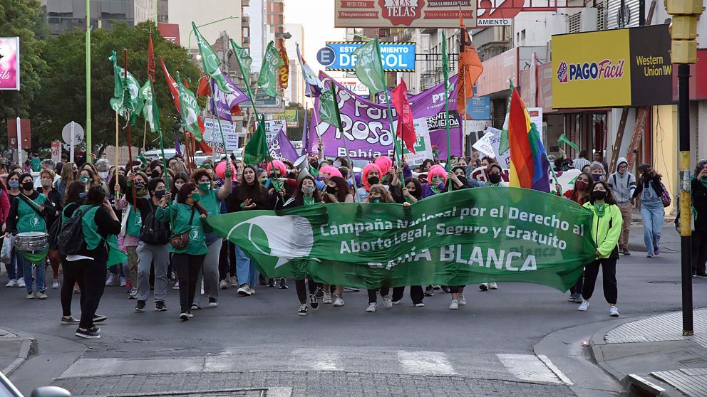 Movilizaciones en todo el país en apoyo al proyecto para legalizar el aborto. (Télam)