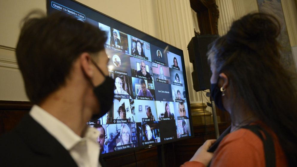 Diputados buscarán avanzar en la firma del dictamen, el miércoles 9 de diciembre (Twitter).