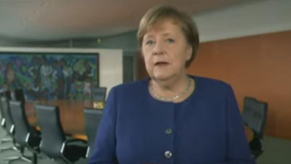 Angela Merkel se pronunció a través de videoconferencia (Captura de video).