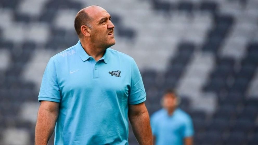 Mario Ledesma, entrenador del seleccionado nacional.