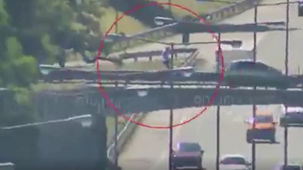 Rápido accionar policial en Mataderos (Captura de video).