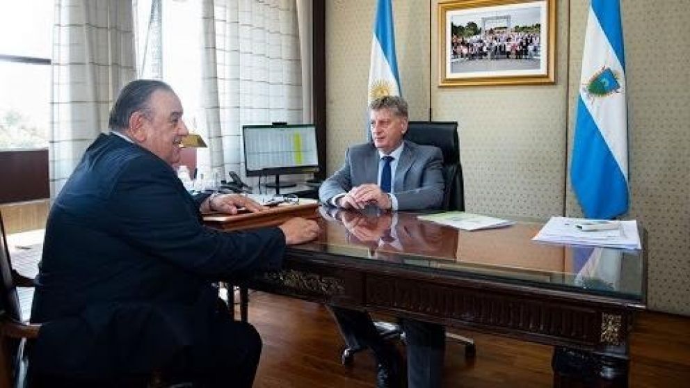 Jos� �lvarez junto al gobernador de La Pampa, Sergio Ziliotto.
