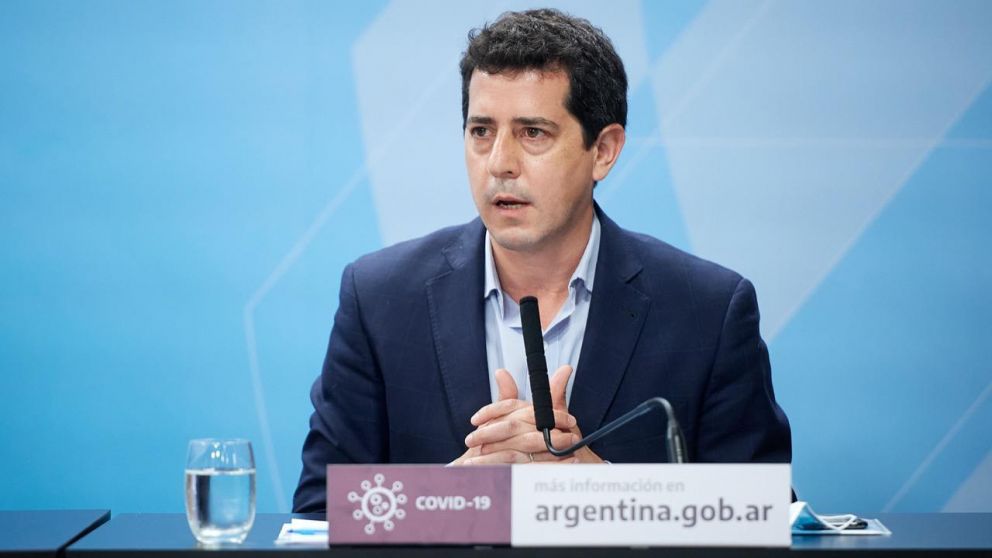 El ministro de Interior, Eduardo de Pedro, habló tras del primer encuentro del Comité de Vacunación.