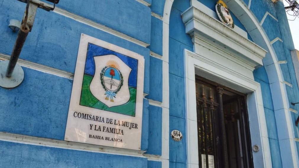 Los ni�os se encuentran en un hogar de abrigo en busca de una familia sustituta.