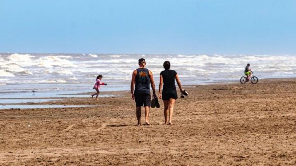 El partido bonaerense de La Costa recibió unos 40 mil propietarios no residentes durante el reciente fin de semana largo.