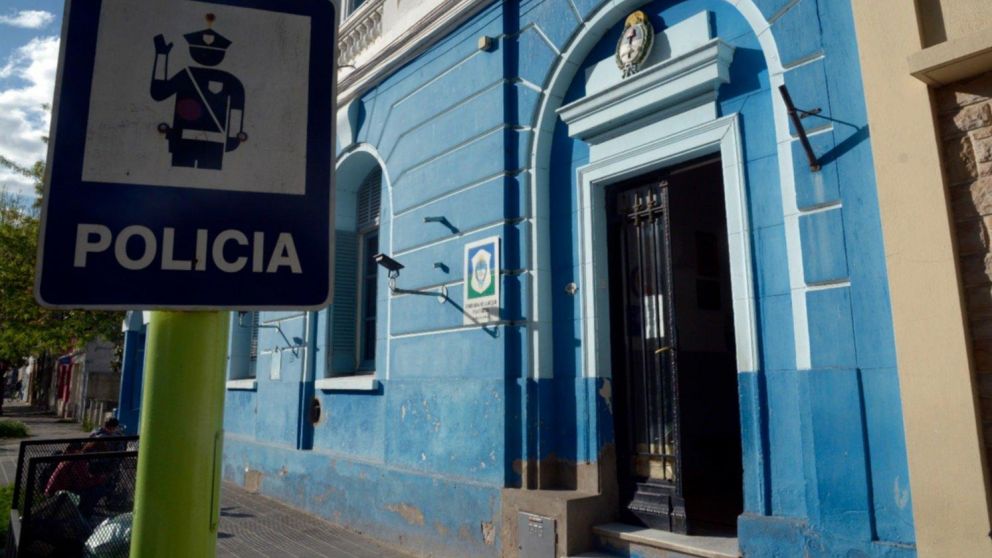 Los niños no tienen Documento Nacional de Identidad (DNI) ni provisorio ni de residencia.