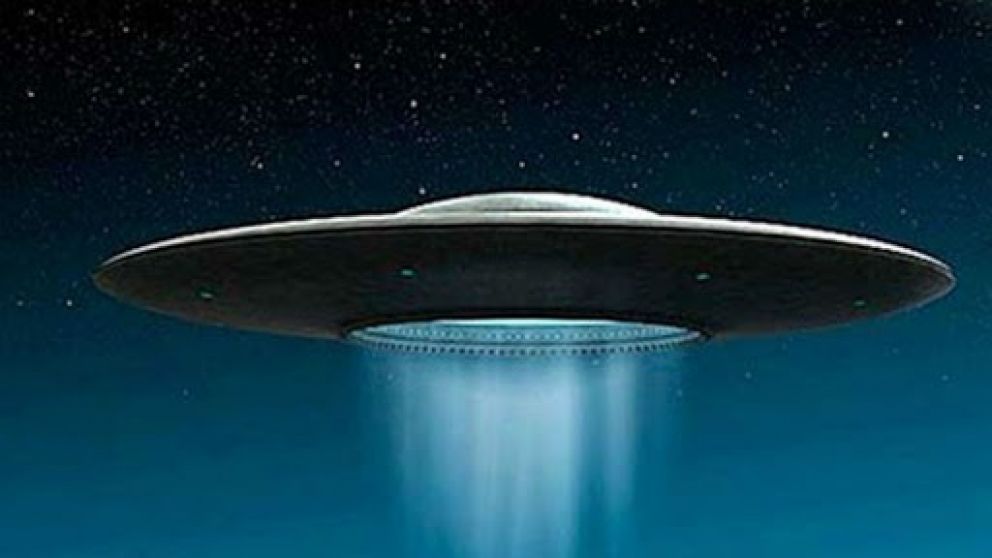 Un investigador de OVNIS asegura que se cruzó a una celebridad en una nave extraterrestre.