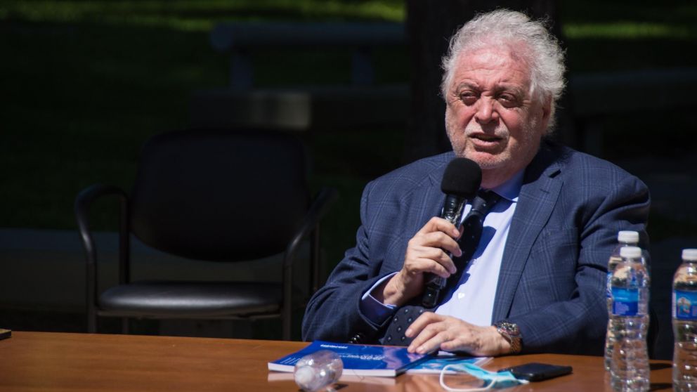 Ginés González García no le huyó al tema aborto y se manifestó a favor.