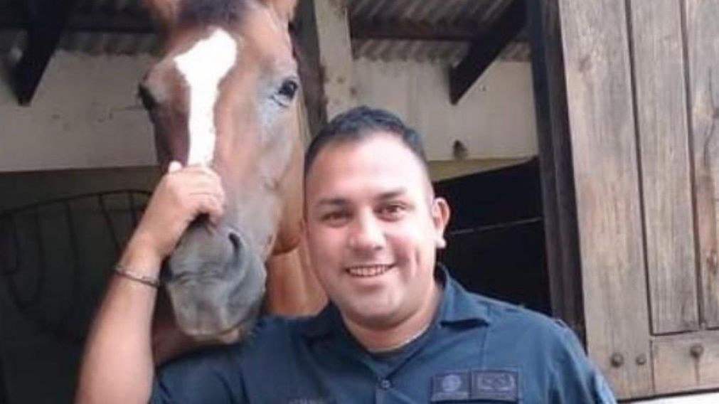 Juan Rold�n, el efectivo asesinado en septiembre frente al Malba, ten�a 33 a�os (Twitter).
