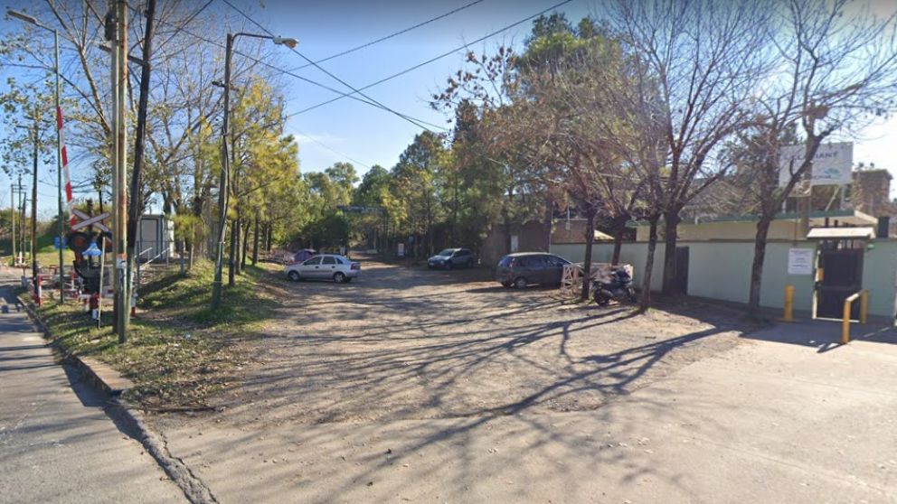 Este es el principal acceso a la famosa reserva Santa Catalina, en la localidad de Parque Barón.