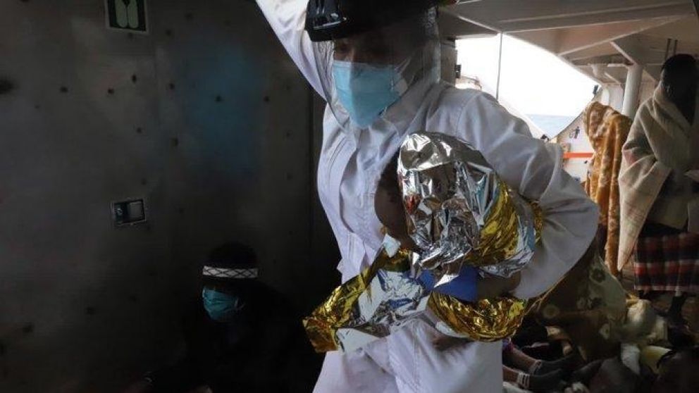 Equipo de rescate de la ONG Open Arms