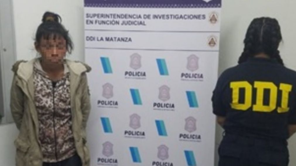 La ladrona fue detenida por el asesinato a fierrazos de un hombre dentro de su vivienda.
