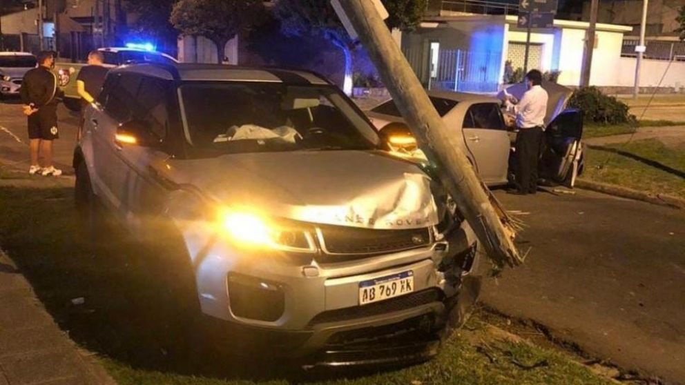 Jugador de Estudiantes chocó a remis: una murió y otra está herida.