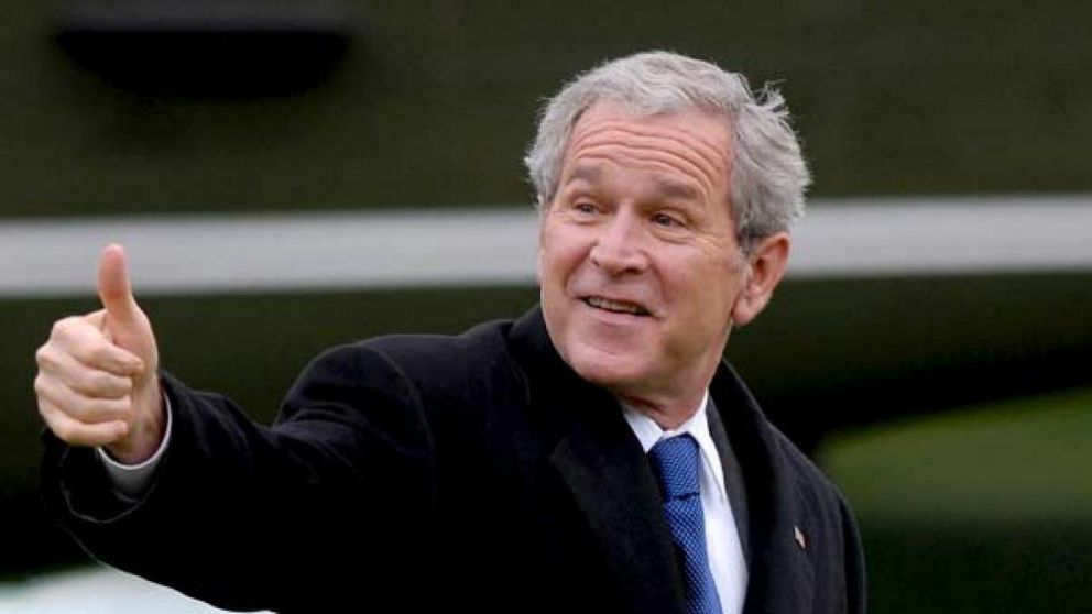 George W. Bush felicitó a Biden y aseguró que la elección fue limpia.