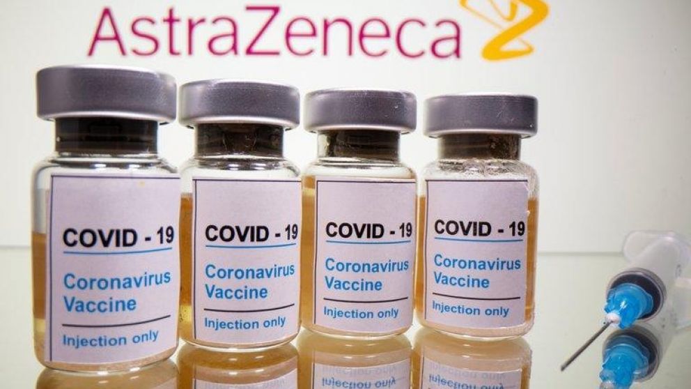 Argentina compró 22 millones de dosis de la vacuna de AstraZeneca (Reuters).