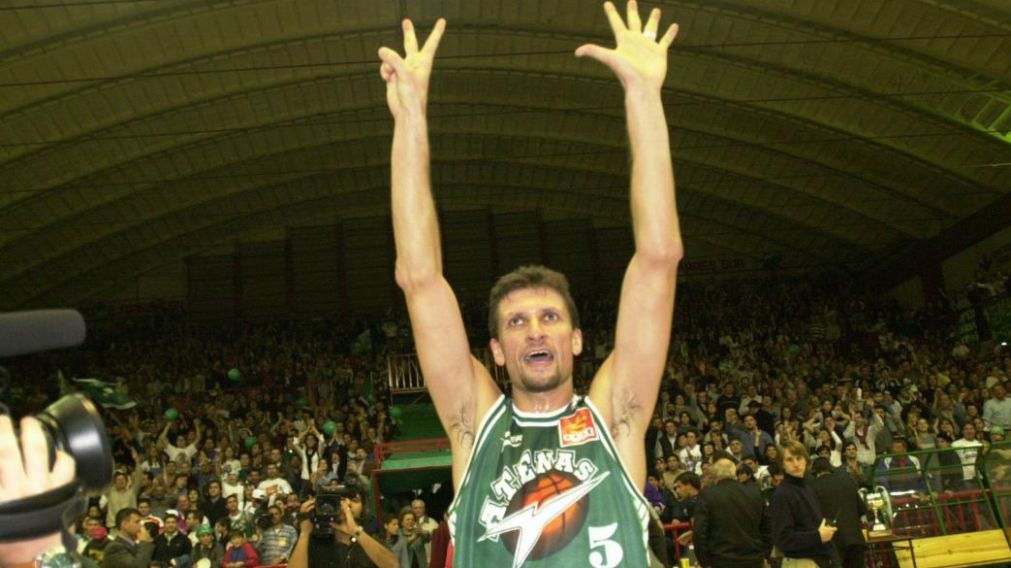 Héctor Campana ganó varios títulos con Atenas de Córdoba.