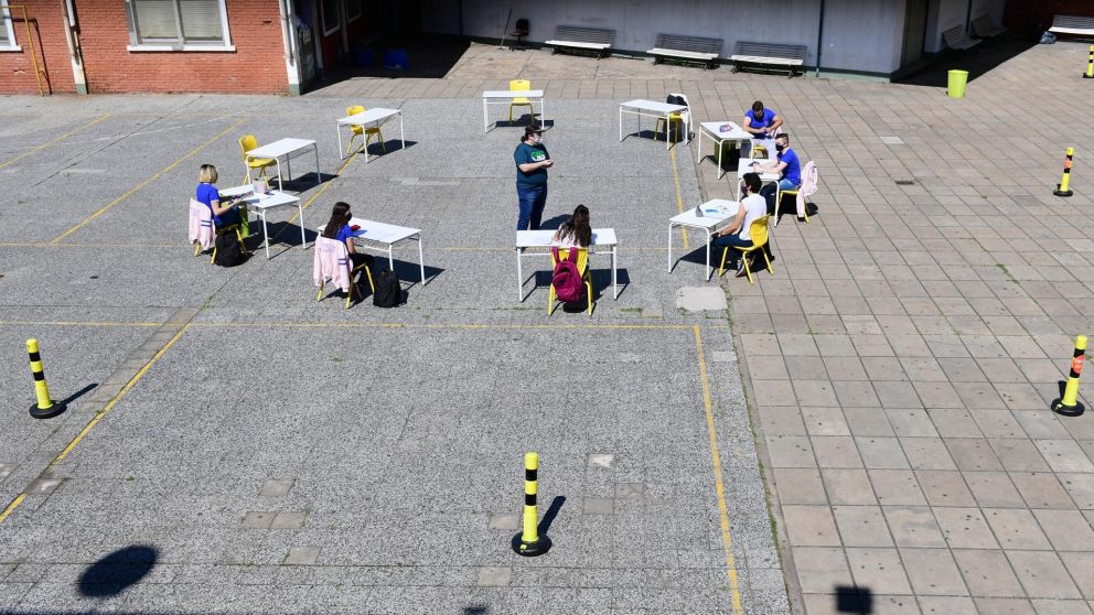 Clases en Capital: "Es indispensable que haya vacaciones, fue un año muy intenso".