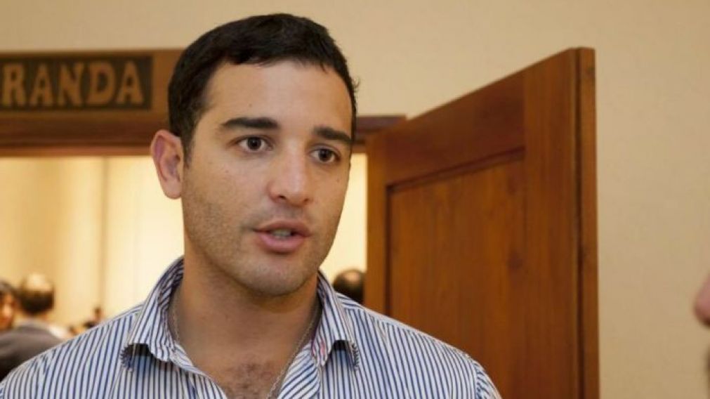 El diputado provincial de Salta fue cuestionado por sus declaraciones en Facebook.
