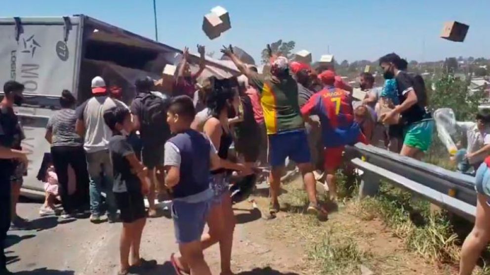 La gente aprovechó la situación en Córdoba (Twitter).