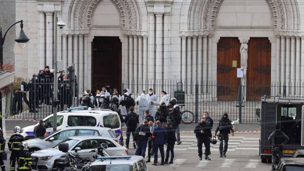Los asesinatos ocurrieron en la Basílica Notre Dame de la ciudad francesa de Niza.