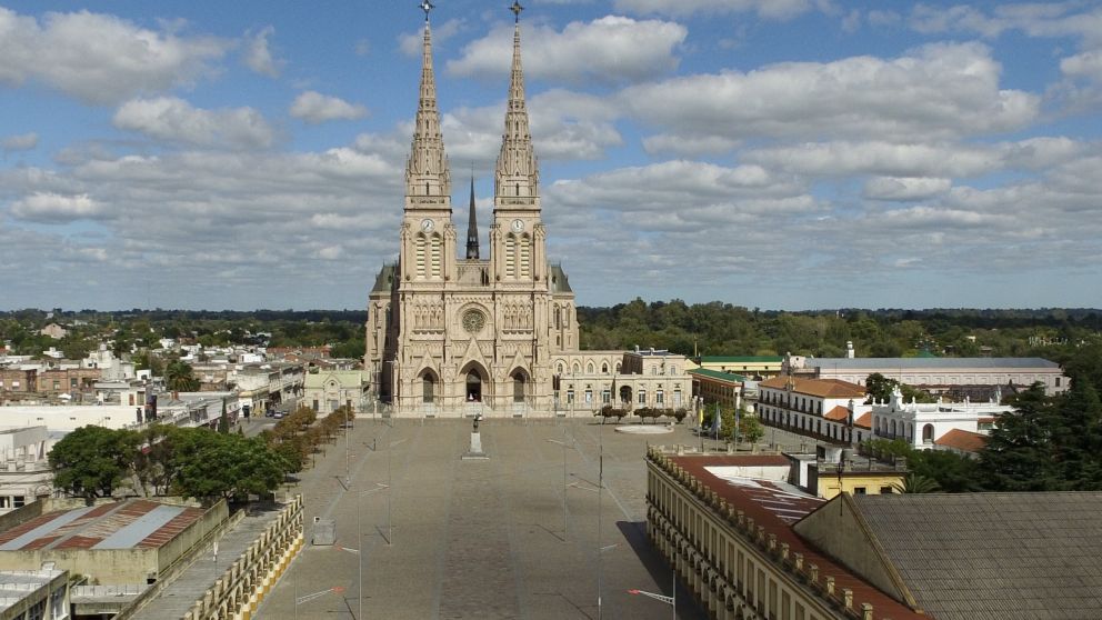 "Del Señor es la tierra", se tituló el comunicado religioso (Crónica/Nahuel Ventura)