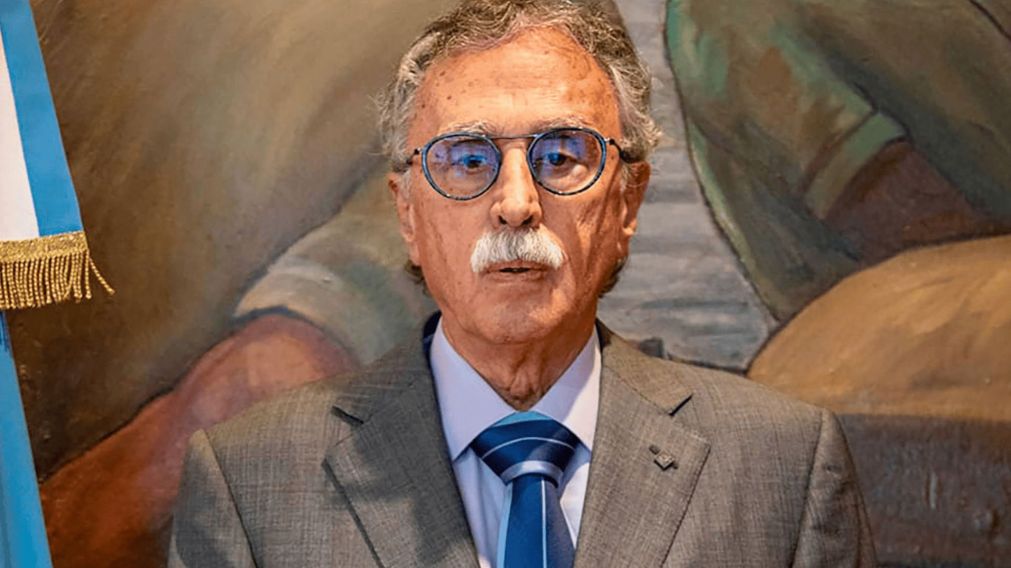 Examen de residencias médicas: Mario Lugones remarcó que "defender el mérito es garantizar la calidad médica" luego de repetir las instancias de evaluación