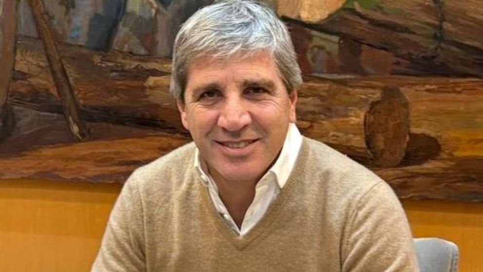 Luis Caputo volvi� a defender el actual tipo de cambio.