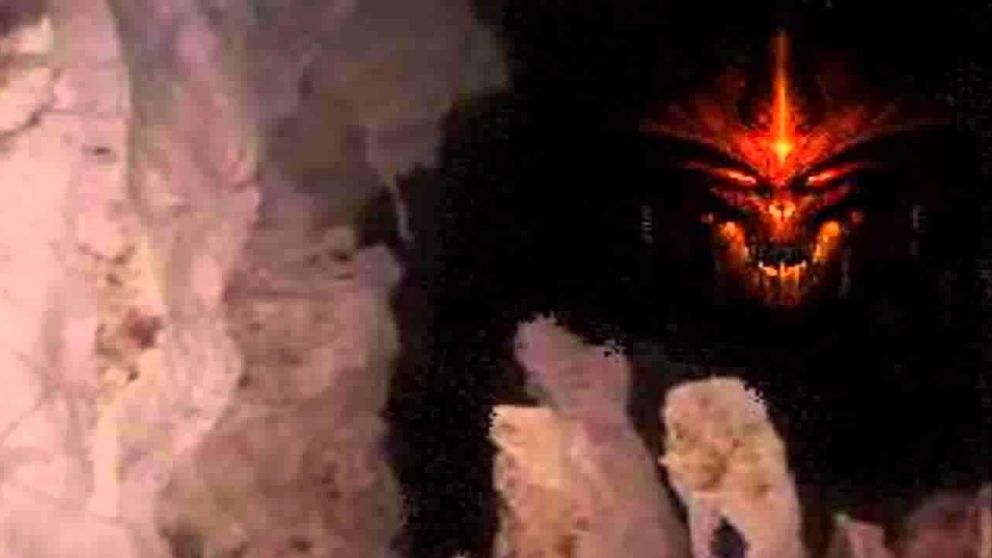 La leyenda cuenta que es en "La Salamanca", donde se pacta con el demonio.