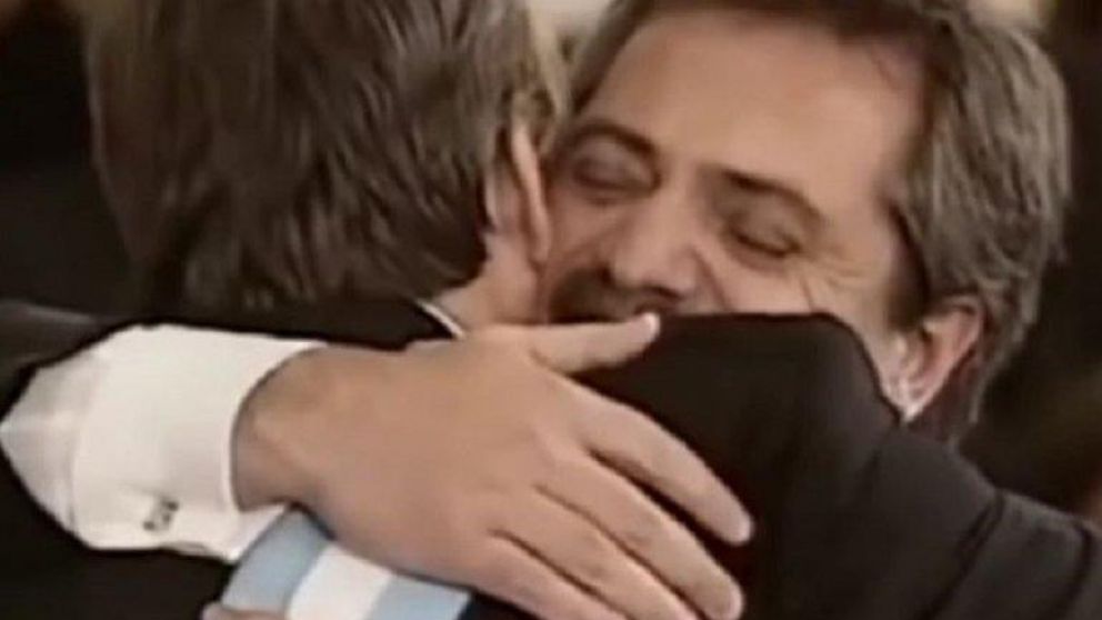 Alberto Fernández recordó a Néstor Kirchner con un video en el que habla sobre el día de la asunción de 2003 (Télam/Archivo).