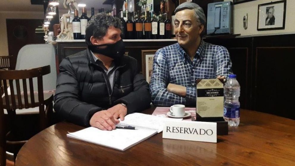 Rudy Ulloa, íntimo de Néstor, rompió el silencio en una entrevista exclusiva (Foto: La Opinión Austral).