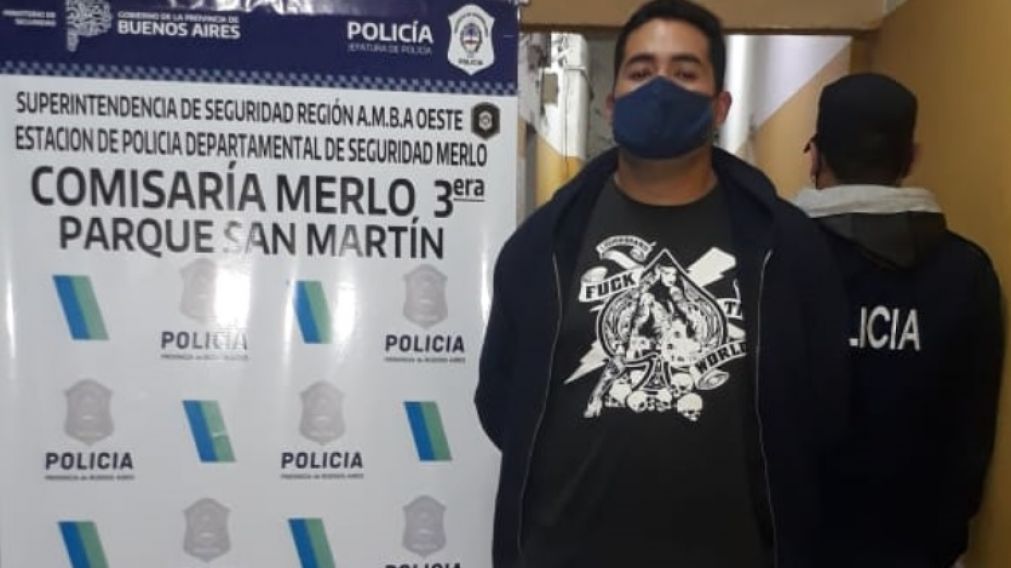 Este es el individuo que fue capturado por haber asesinado a balazos al motociclista.
