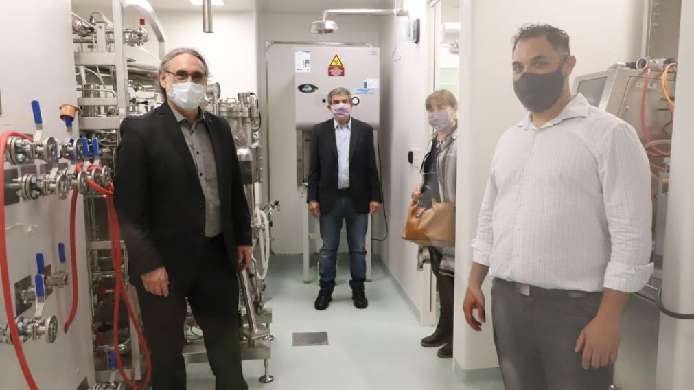 Investigadores del INTA y del Conicet lograron neutralizar el virus que causa el coronavirus. (Télam)