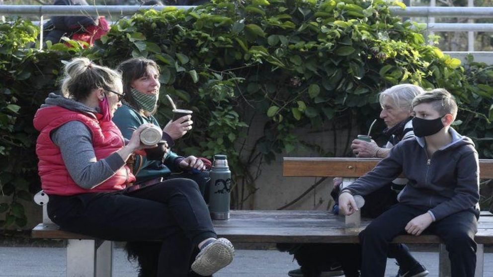 Solo 6 provincias permitirán reuniones familiares por el Día de la Madre.