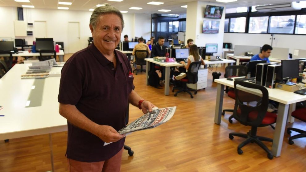 El ex presidente, Eduardo Duhalde, llamó a la unidad de cara a un nuevo Día de la Lealtad (Crónica).