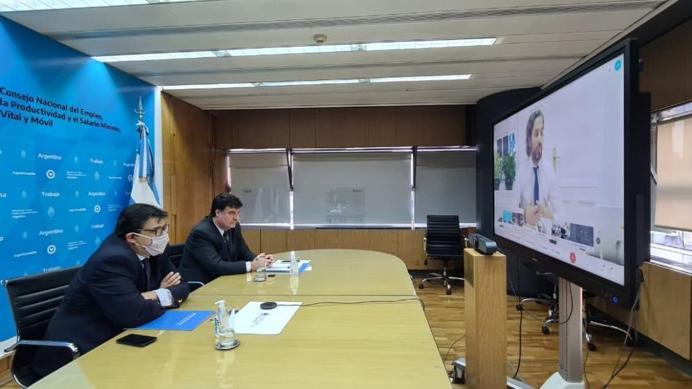 El encuentro estuvo encabezado por el Ministro de Trabajo Claudio Moroni y contó con la participación del Jefe de Gabinete Santiago Cafiero.