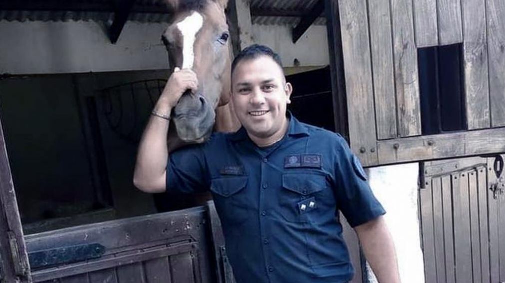 Juan Pablo Roldán falleció apuñalado por un hombre que sufrió un brote psicótico.