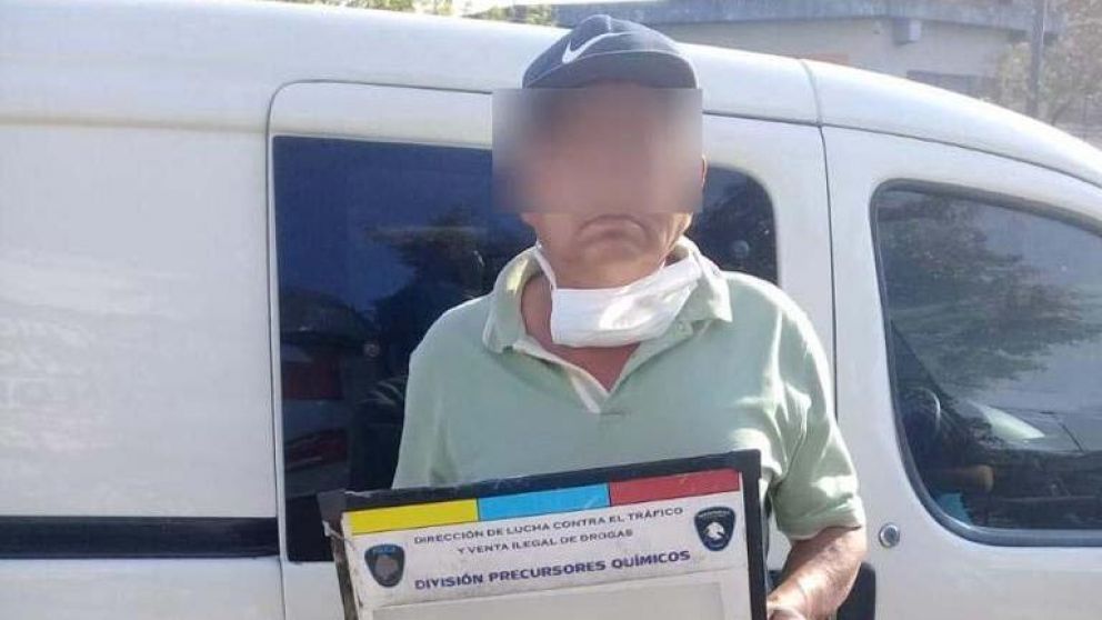 El dealer tenía un requerimiento de un tribunal en una causa por tenencia de estupefacientes