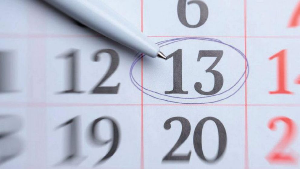 Escolaso para ganarle a la superstición: las fijas del Martes 13.