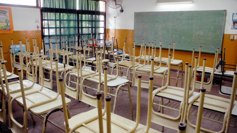 Las escuelas volverán a ver chicos (Crónica).