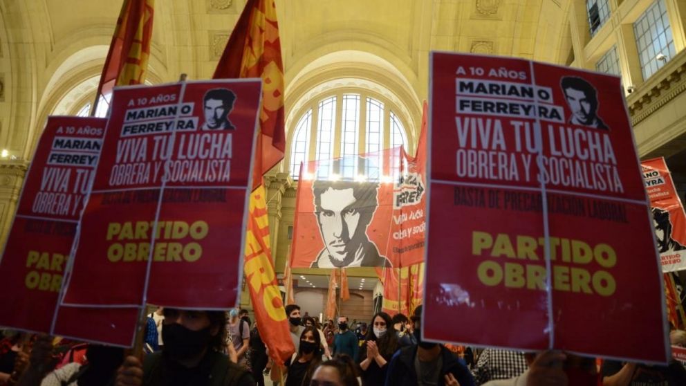 El acto fue encabezado por el Partido Obrero.
