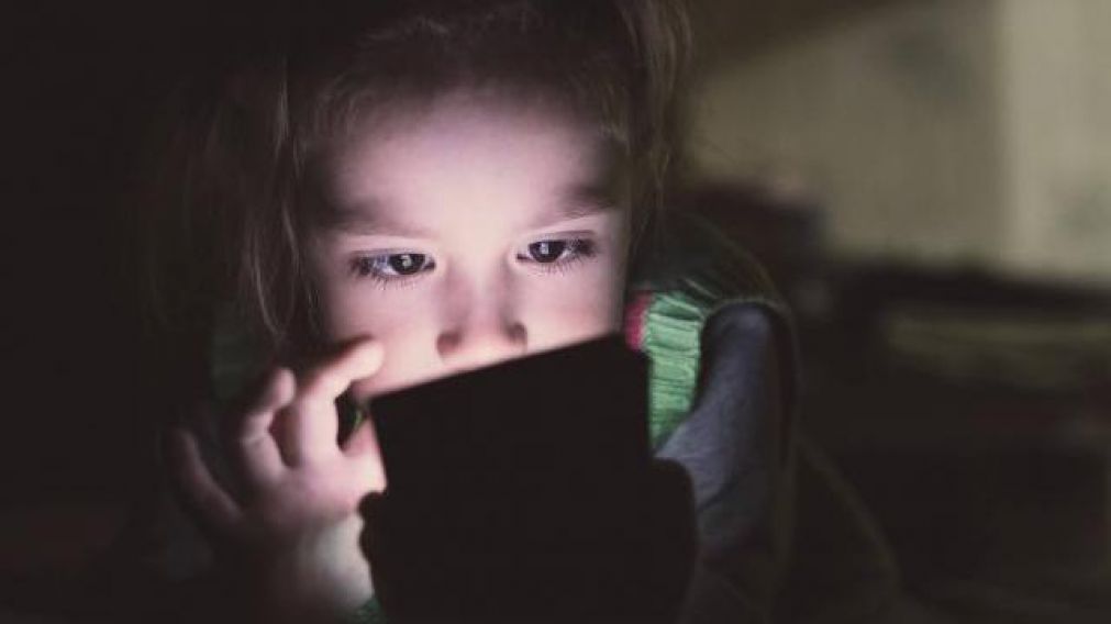 El lado oscuro de TikTok, la app que usan los m�s chicos: adicci�n, acoso sexual, bullying, humillaci�n, accidentes y maltrato.