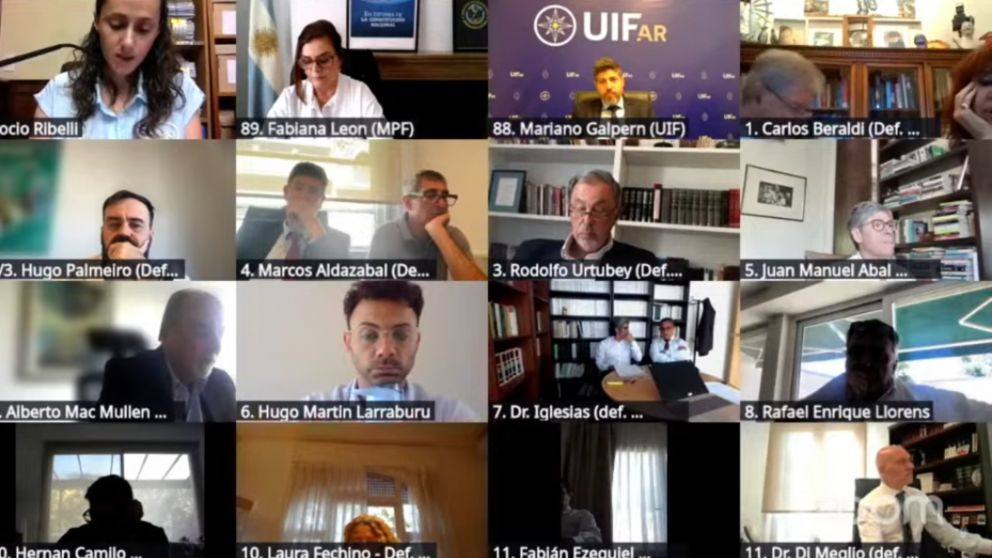 La audiencia que se lleva adelante vía Zoom.