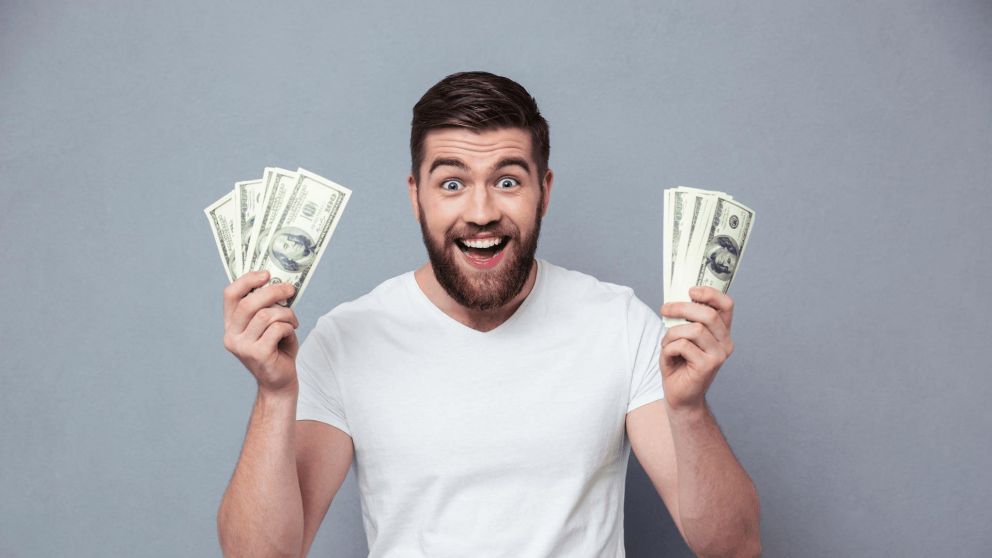 Saturno directo reactiva las finanzas personales y mejora la economía de estos tres signos