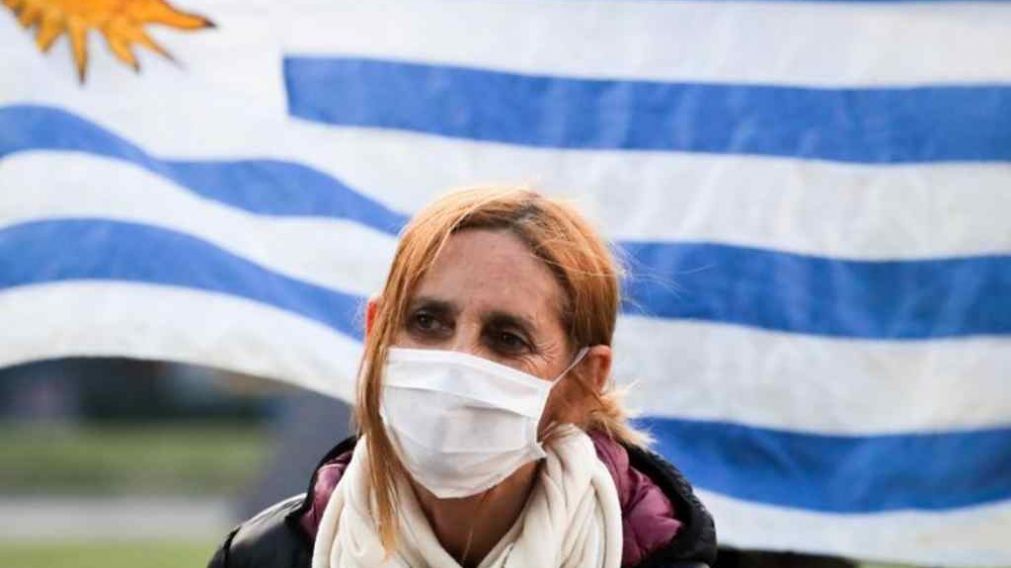 Uruguay tiene hoy 1967 infectados de coronavirus entre sus 3,5 millones de habitantes