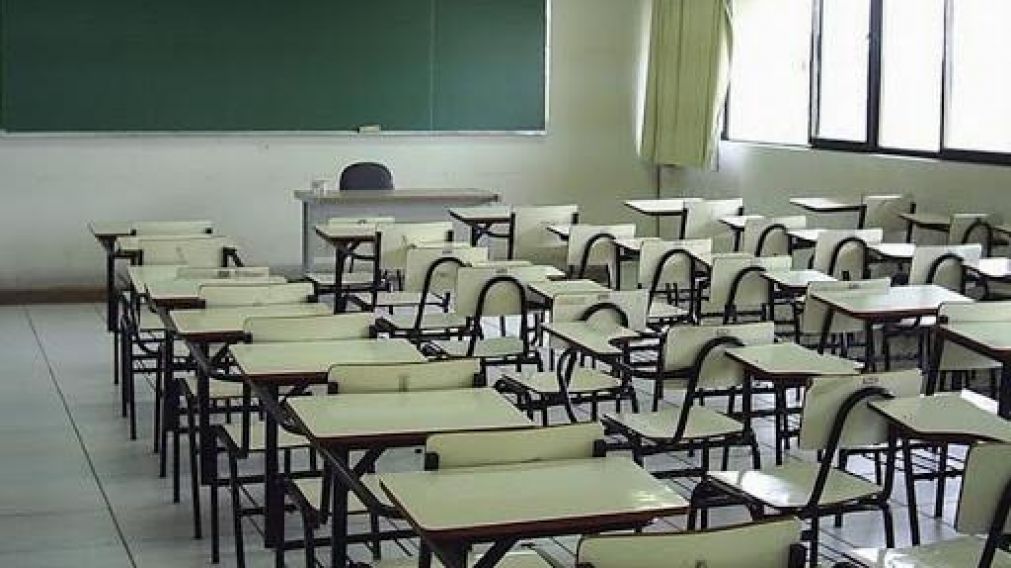 El retorno a las clases presenciales en la Provincia será "progresivo" y con "un camino seguro".