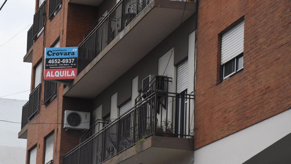 Un avance para los beneficiarios de los Cr�ditos UVA (Cr�nica/Pablo Vill�n).